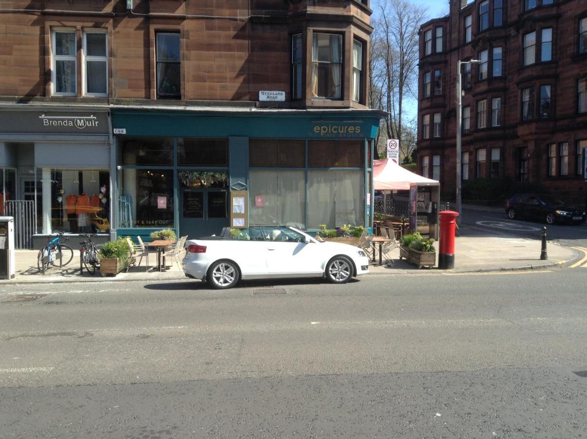 Newhall Glasgow Luaran gambar