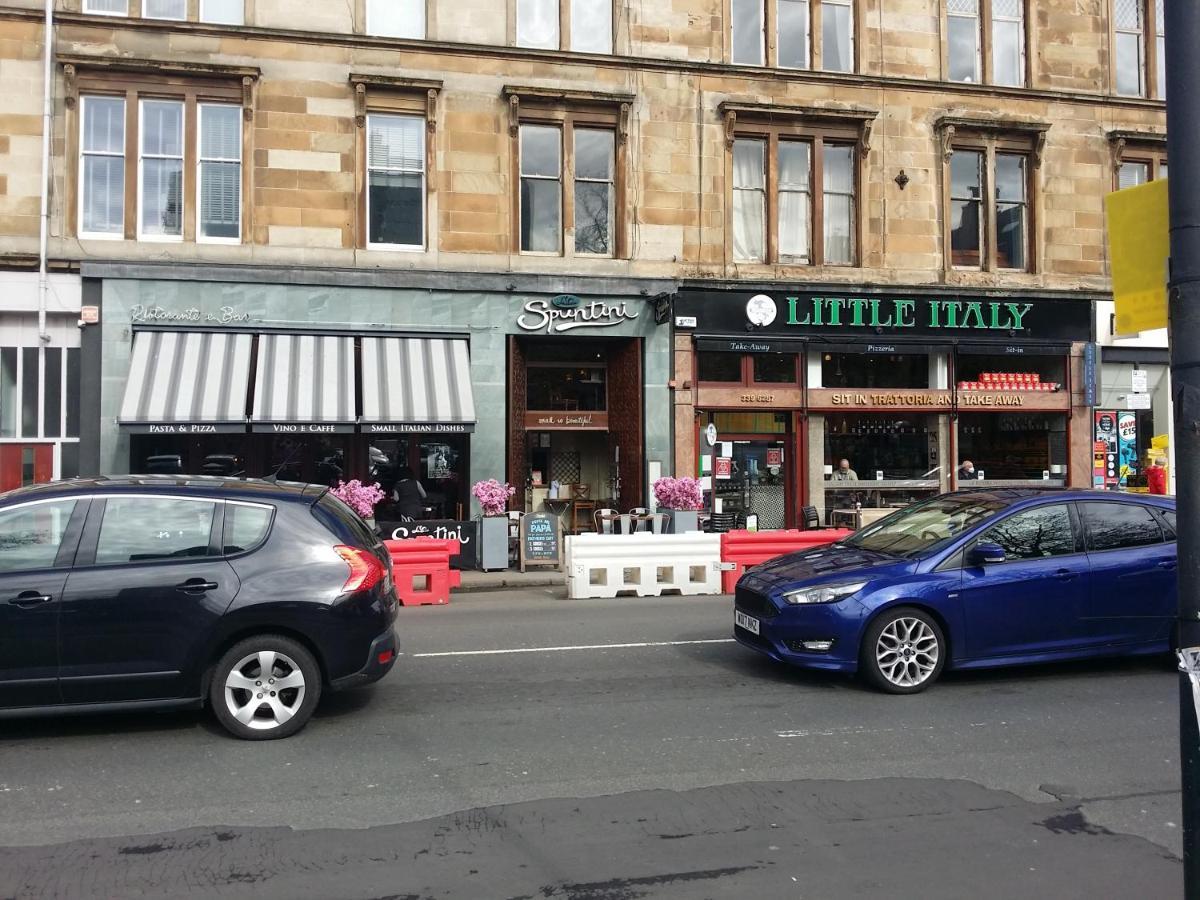 Newhall Glasgow Luaran gambar